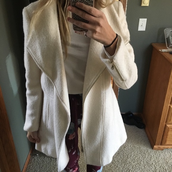 GUESS coat - Picture 1 of 4